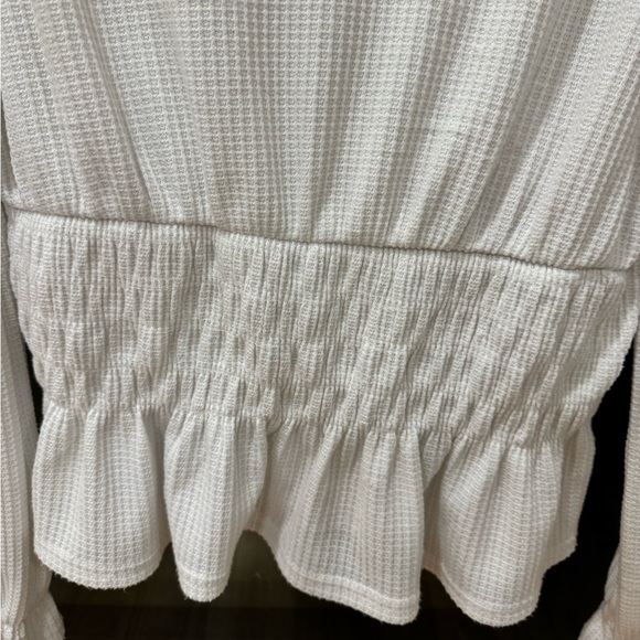 Paper Crane Thermal Waffle White Top - Picture 6 of 10
